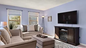 Spacious 4BR Central-Berkshires Home with POOL! - Image 3