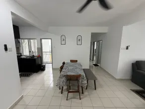 Short Escape Home - Image 2