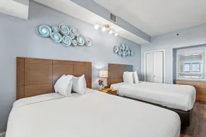 Wonderful Oceanfront Condo with Pools and Hot Tub - Image 3