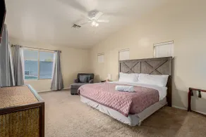 Modern 4BR Retreat with Game Room, Backyard & BBQ - Image 4