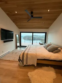 The point - Image 3