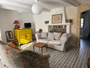 Village house in the heart of Vaucluse - Image 2