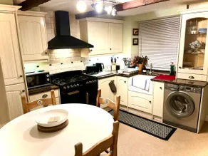 Village Cottage Marple - Image 3