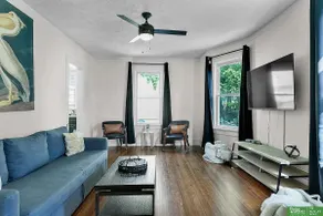 Downtown Omaha Stay, Near the Zoo! - Image 2