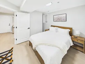 Entire rental unit in Chicago, Illinois - Image 3