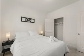 Warm Elegant Winter Stay | Blazing Fast Wi-Fi - Image 5