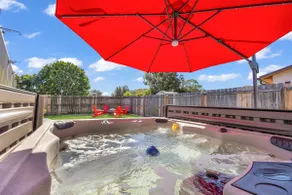 Heated Pool~Jacuzzi~Cruiseport~ USSA Fields~Dogs - Image 2