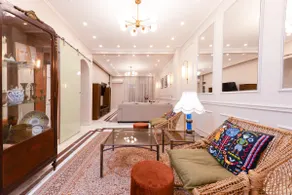 High-Ceiling Iconic khan Walk to Tahrir & AUC - Image 3