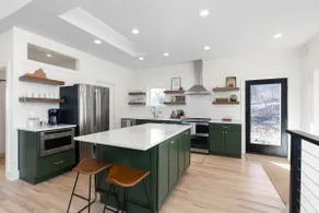 Wine Country Retreat Near National Park - Image 4
