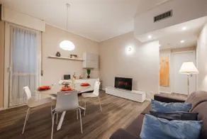 Modern Three Room Apartment Near the Metro AC - Wifi - Image 2