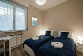 Modern Three Room Apartment Near the Metro AC - Wifi - Image 4