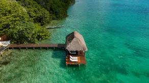 Luxury Queen Room at Mikasa Hotel Lagoon-front - Image 5