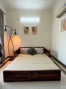 Colonel’s Den | Studio Apartment In a Villa - Image 5