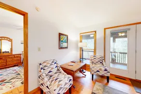 Mountainside abode, wood stove, firepit, sunroom - Image 4