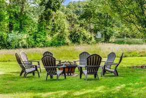 Spacious country home, firepit, amazing views - Image 2