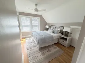 3-Story Downtown Lakefront Home with Dock access - Image 3
