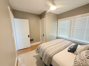 3-Story Downtown Lakefront Home with Dock access - Image 5