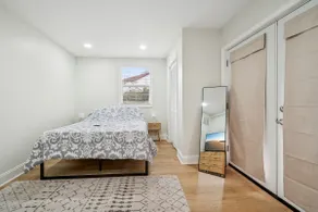 Charming 1BD 1BA, Central Loc! - Image 4