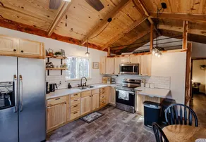 Cedar Branch Cabin - Image 4