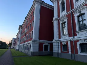 Riverview Apartment next to Jelgava Palace - 2min to Bridge - Image 5