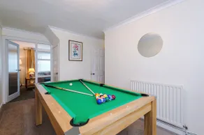 Snug 3BR House | Contractors, Pool Table + Parking - Image 2