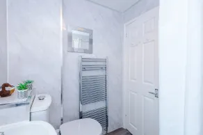 Snug 3BR House | Contractors, Pool Table + Parking - Image 4