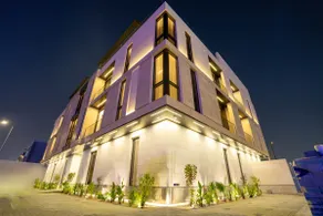Luxury Apt | 1 Min to Riyadh Blvd | +200 Mbps WiFi - Image 5