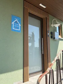 Modern Apartment 2 Graf - New!! - Image 3