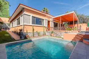 Centro Cuerna House · Private pool · Pet friendly - Image 3