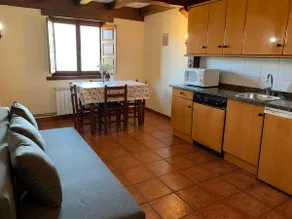 Apartment 3 - Image 2