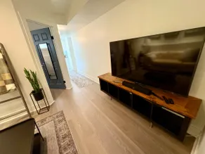 Private Suite Dog Friendly | Patio & Yard - Image 2