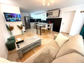 "RELAX SPA Publier" cinéma balnéo "Maison de village" - Image 3