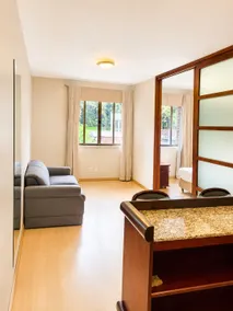 Hotel Prinz | Pool, garage, and great location - Image 3