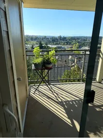 Bellevue - Image 2