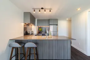 Luxury Urban Retreat | Pools Gym Sauna & Balcony - Image 3