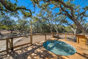 Peaceful Hill Country Family-Friendly Escape - Image 2