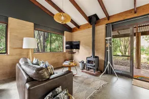 Cascade Cottage, a Couples Retreat - Image 2