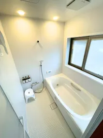 Entire house for rent / Same price for up to 6 people / Maximum 12 people / Parking for 4 cars / Fully refurbished / RIVERSIDE-KASEN - Image 4