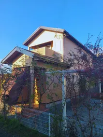 Entire house for rent / Same price for up to 6 people / Maximum 12 people / Parking for 4 cars / Fully refurbished / RIVERSIDE-KASEN - Image 2