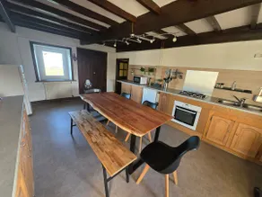 Detached house large pet land allowed - Image 2