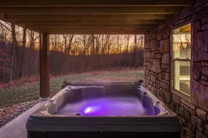 Heated Pool, Pool House, Hot Tub, Firepit & BBQ - Image 2