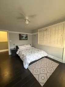 Cozy home in Parkdale 3BR, 2Bath, w/ Parking - Image 3