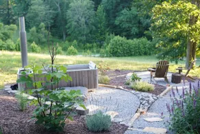 Relaxing Farm Stay with Woodfire Sauna and Hottub - Image 4