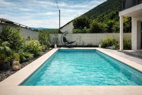 Spectacular Lake View Luxury Villa in Conjux - Image 2