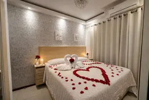 Spacious penthouse • fits 2 to 11 guests - Image 2