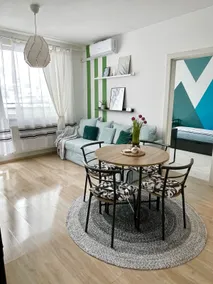 Sunny View 2BR Apartment with Terrace - near VIVO and Amethyst - Image 3