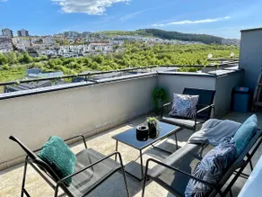 Sunny View 2BR Apartment with Terrace - near VIVO and Amethyst - Image 4