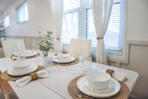 Luxury Stay Near DC Free Parking + 2BR - Image 4