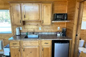 Cabin with Pool Access - Walk to La Selva Beach - Image 5