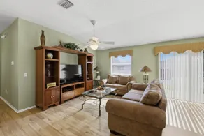 Lake Sumter 2BR · King Bed · Lanai · Golf Cart - Image 1